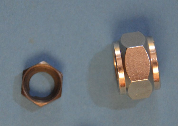 Tuercas de retención